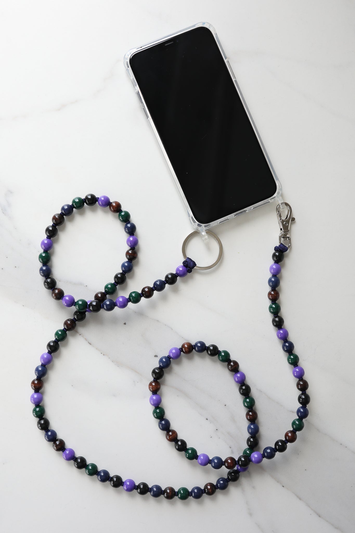 Cell phone chain in Blackmix