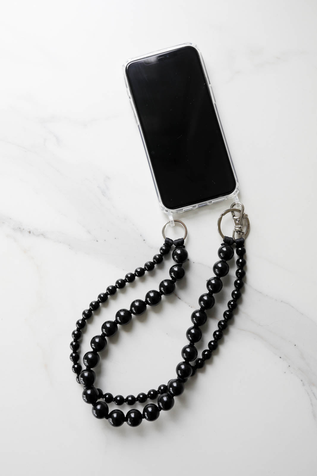 Long double cell phone chain in black/black