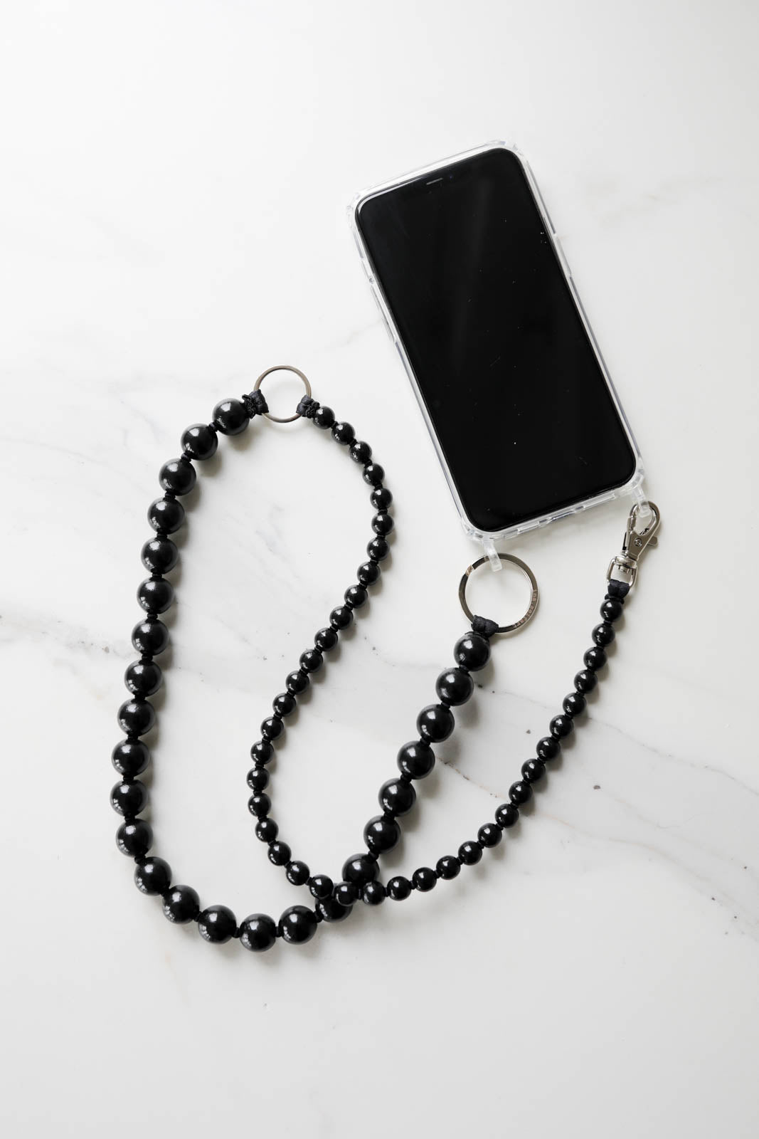 Long double cell phone chain in black/black