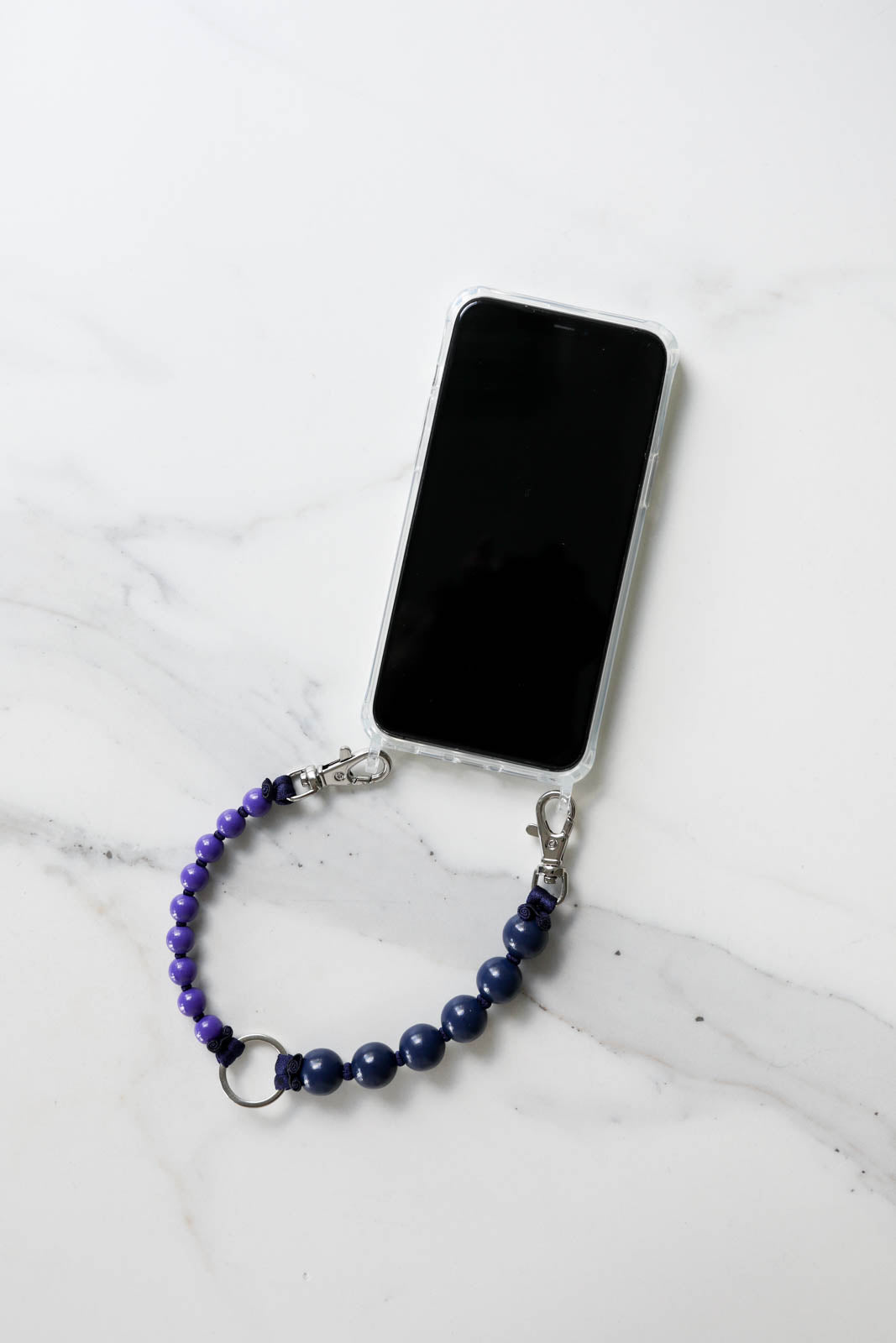 Double cell phone chain short in Blueberry