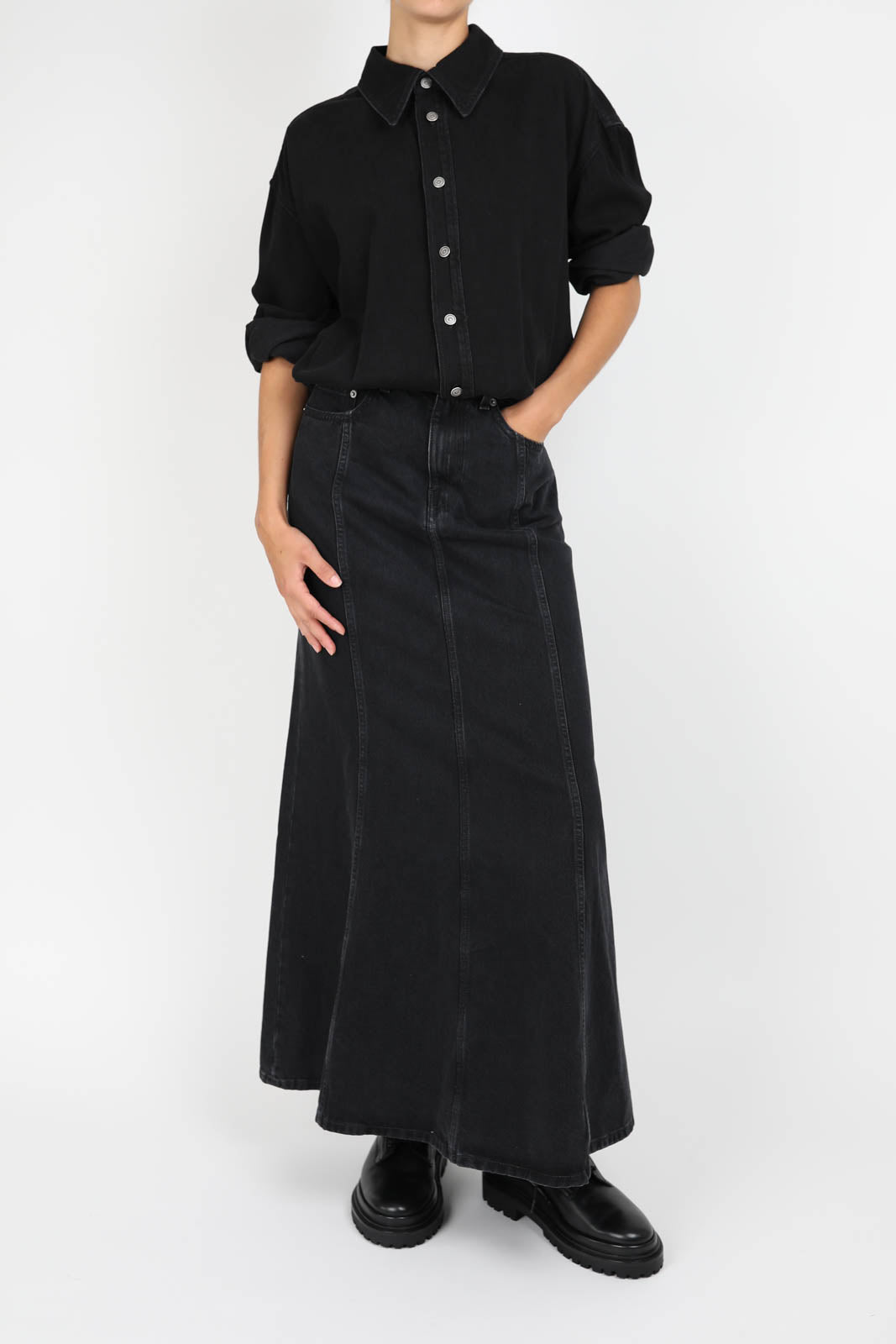 Jos dress in black wash denim