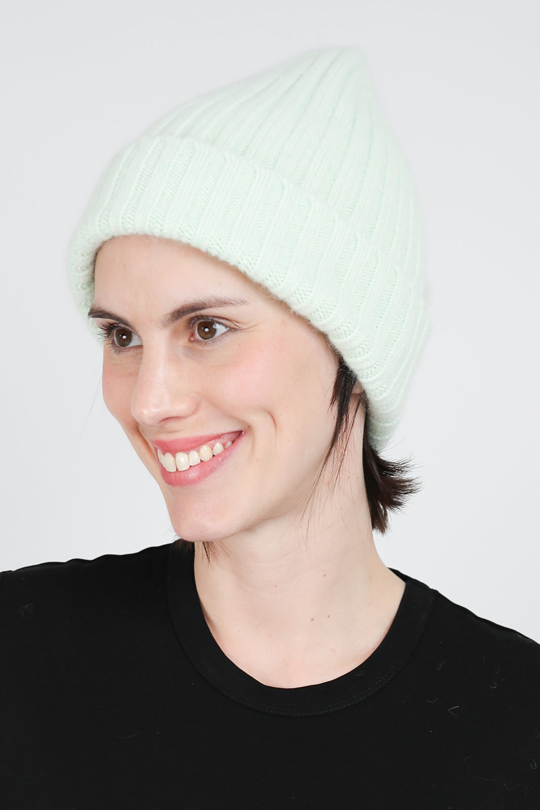 Le Grand knitted hat in soft mint