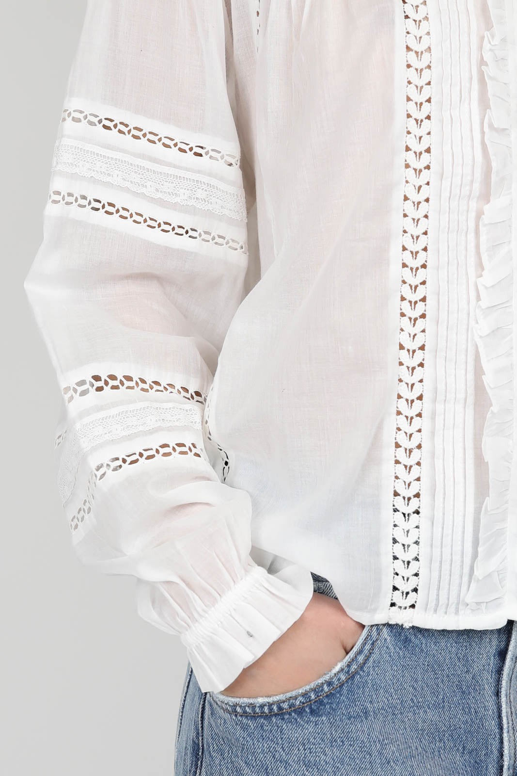 Valda blouse in white