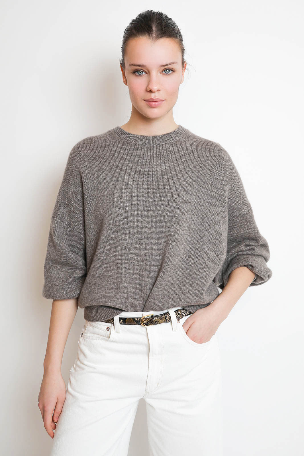 Lisa Yang, Veira sweater in Truffle