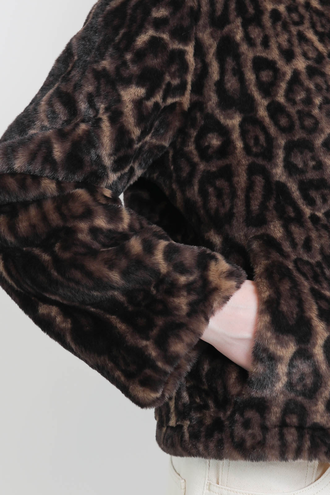 Apparis, Elis jacket in Dark Leopard