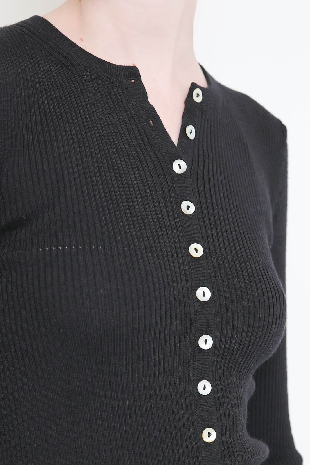 Nackiyé, long sleeve shirt Insider in black