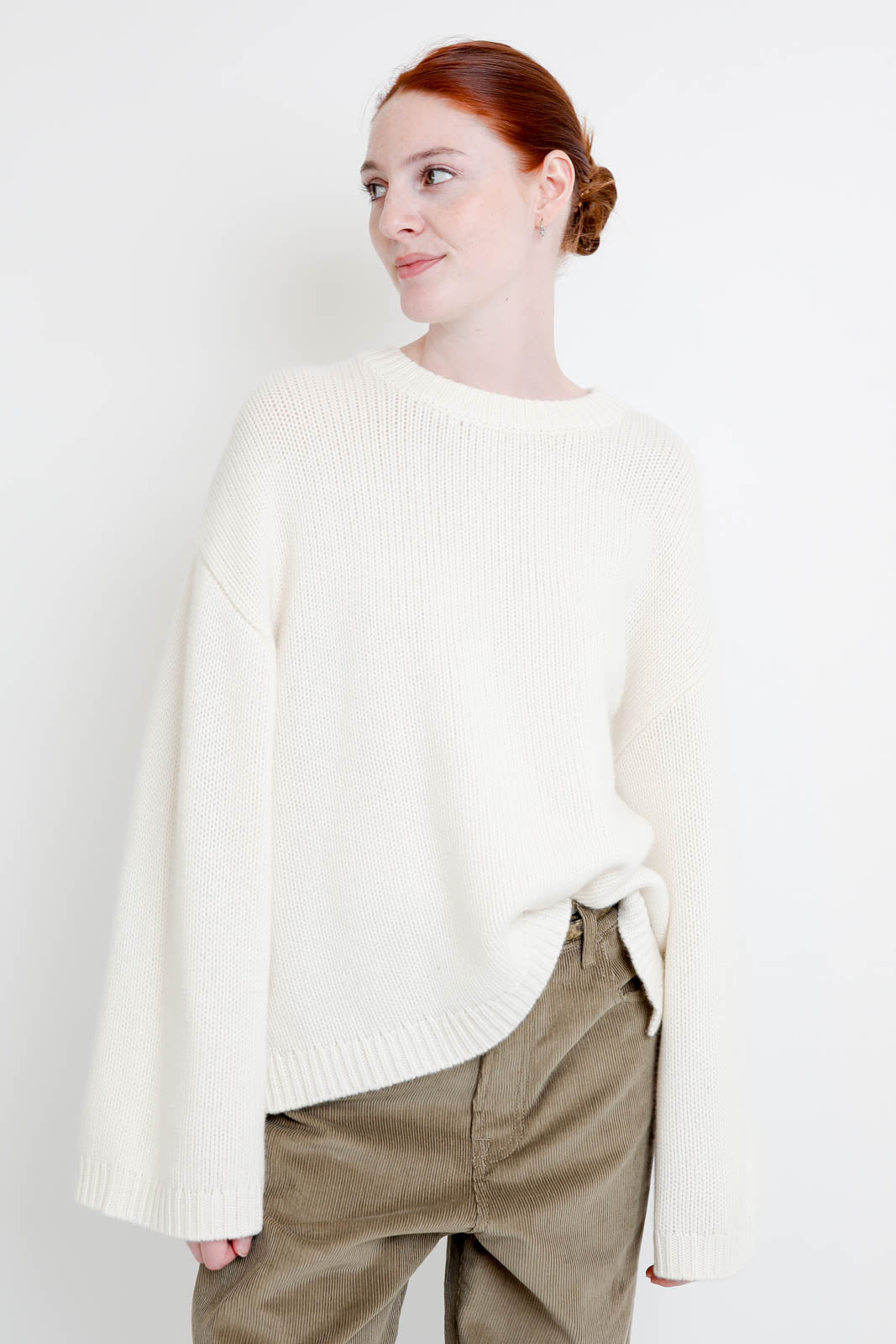 Soft Goat, Sweater Chunky Crewneck in Feather White