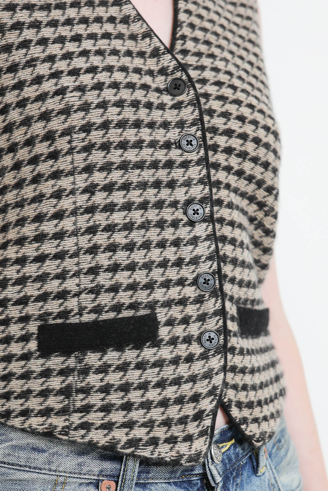 Guest in Residence, Vest Houndstooth in Black/Dune