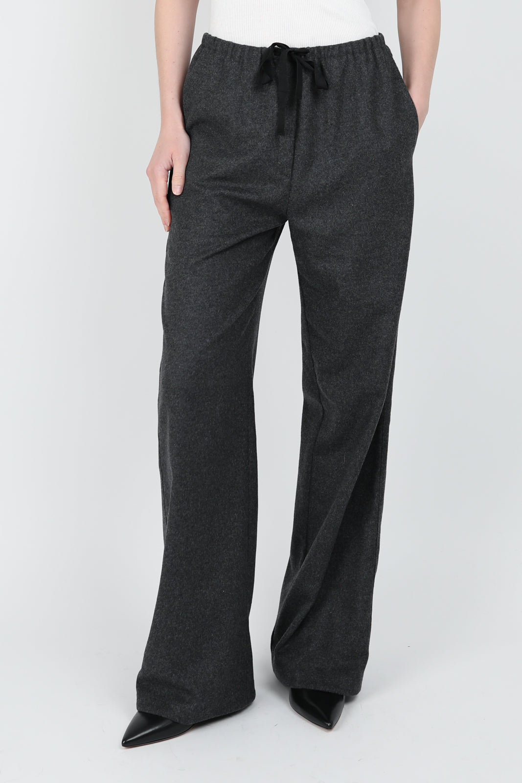 Wool trousers in Antracite