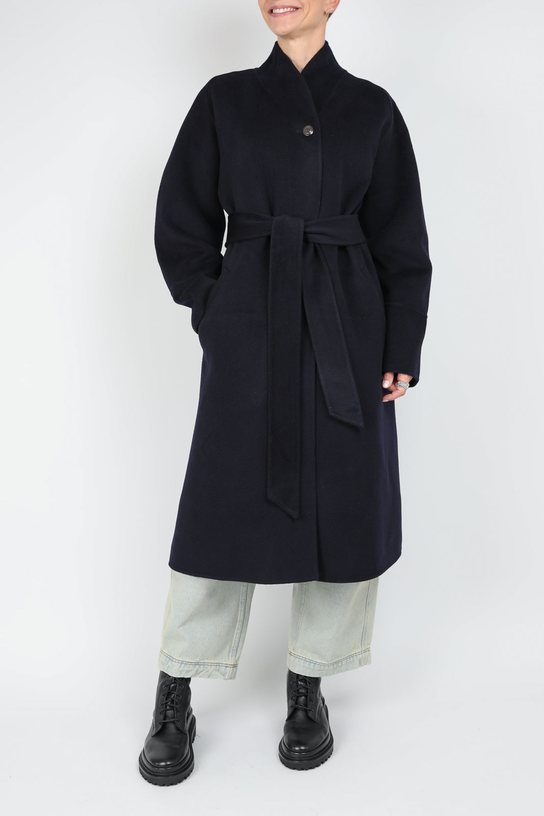 Cesar coat in dark navy