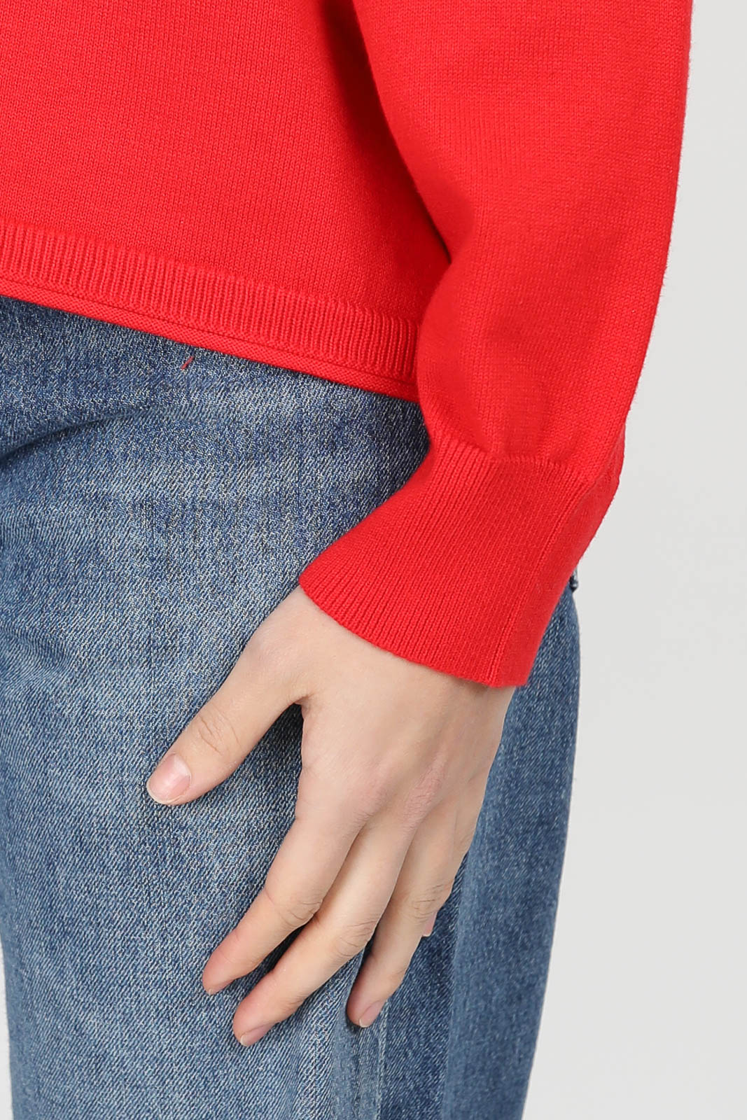 Cotton sweater in red