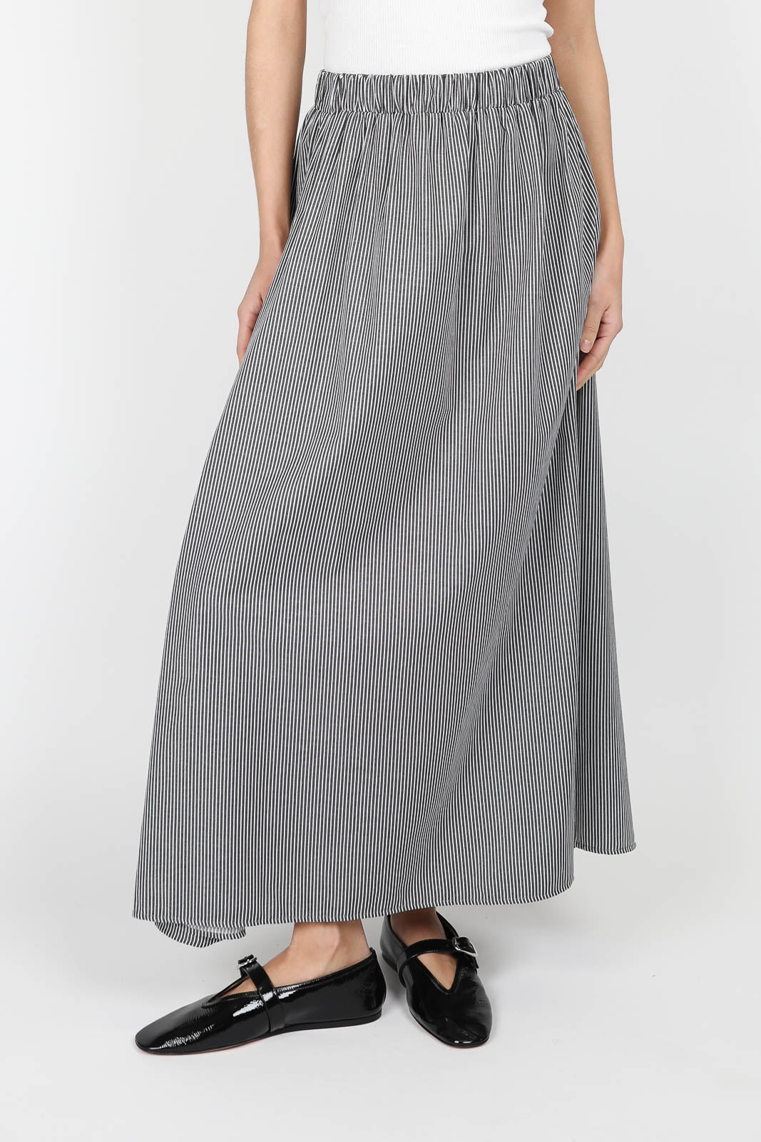 Skirt Emil in fine striped black/white