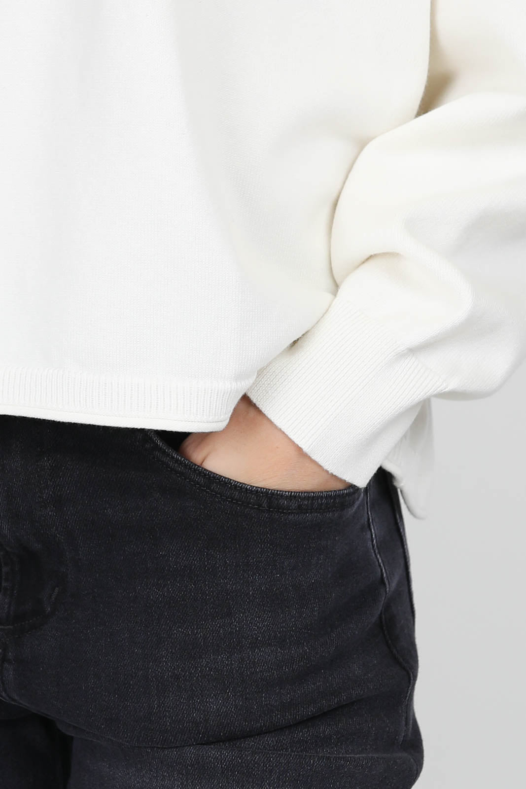 Cotton sweater in white
