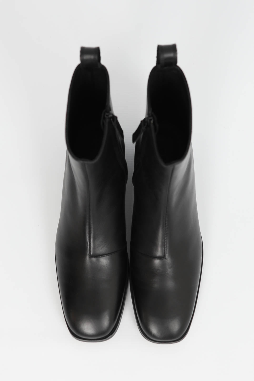 West boots in black