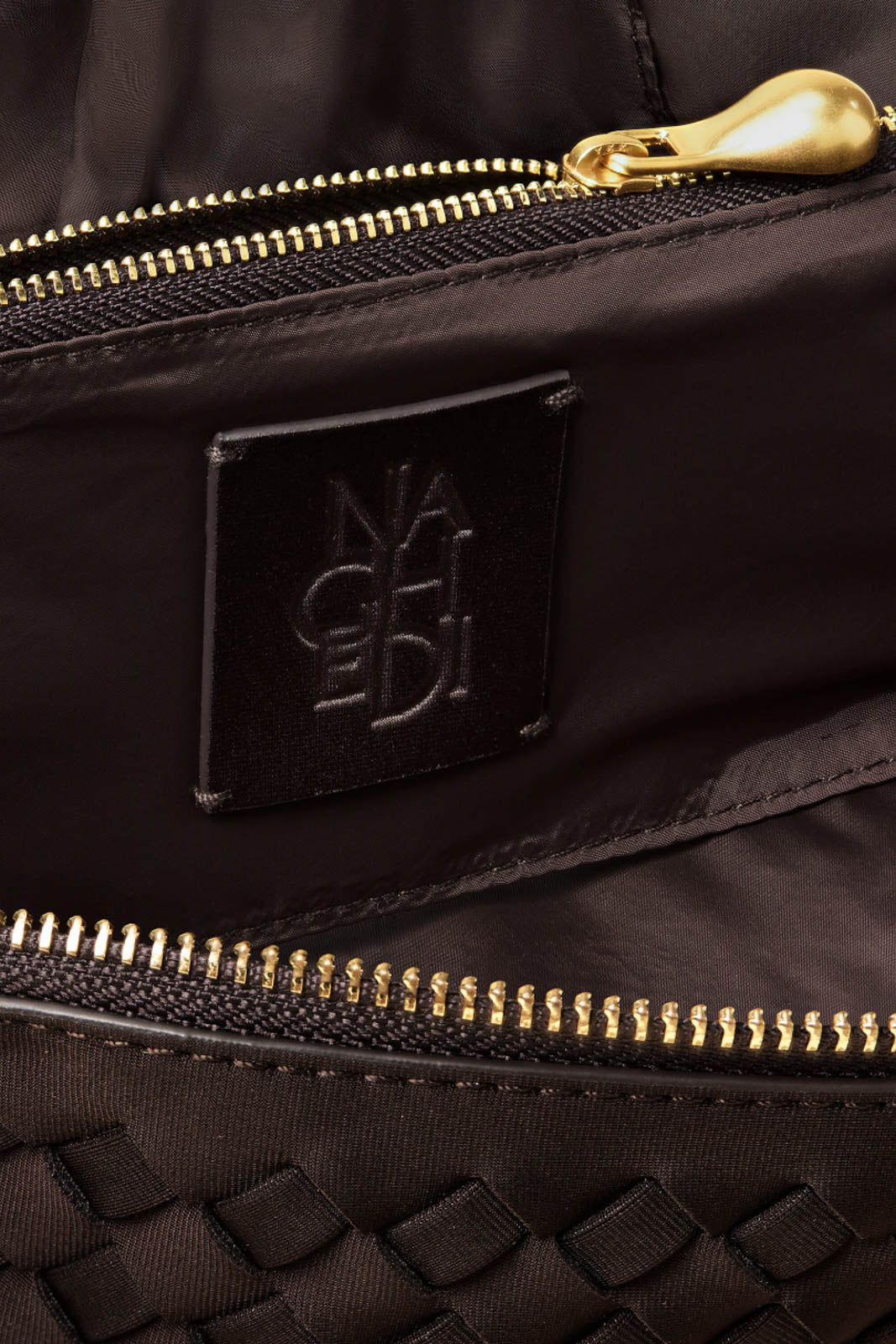 Naghedi, Bag Caravan Medium in Chocolate