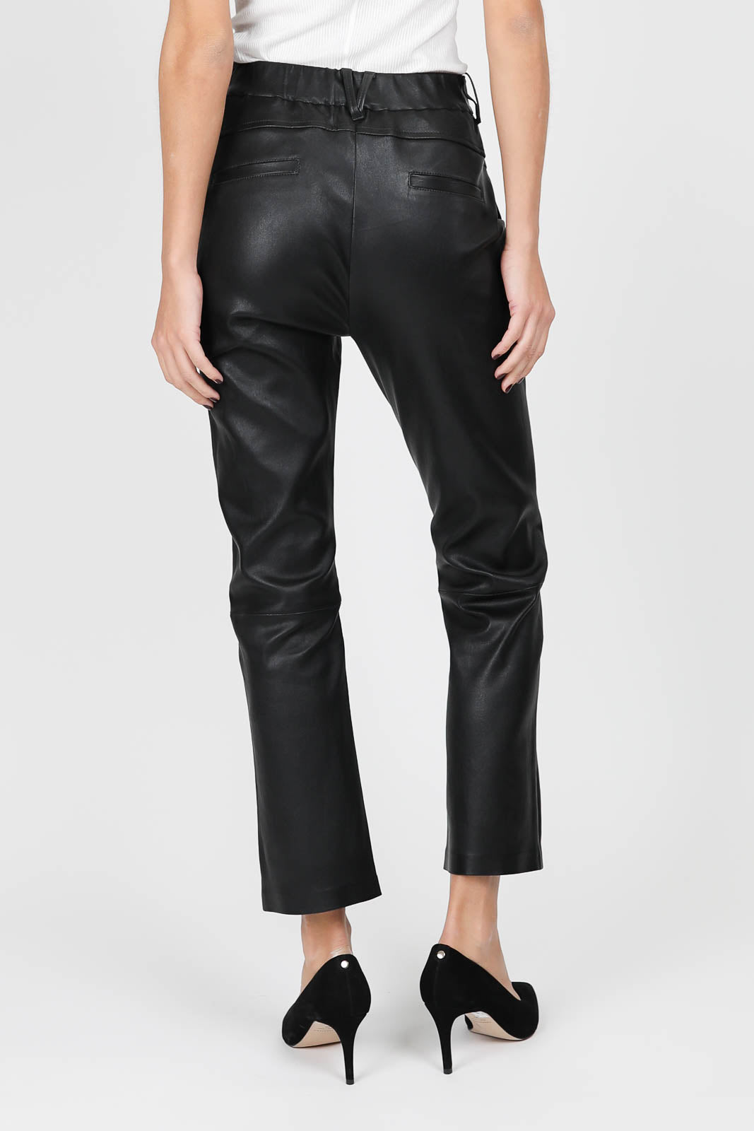 Lucy trousers in black