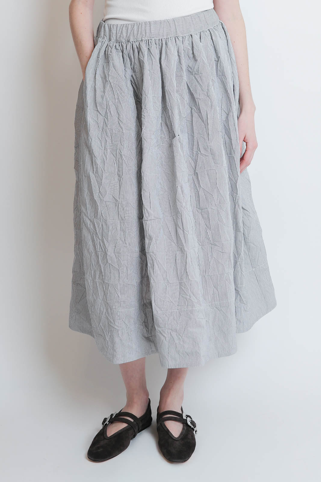 Apuntob, Skirt Abyss