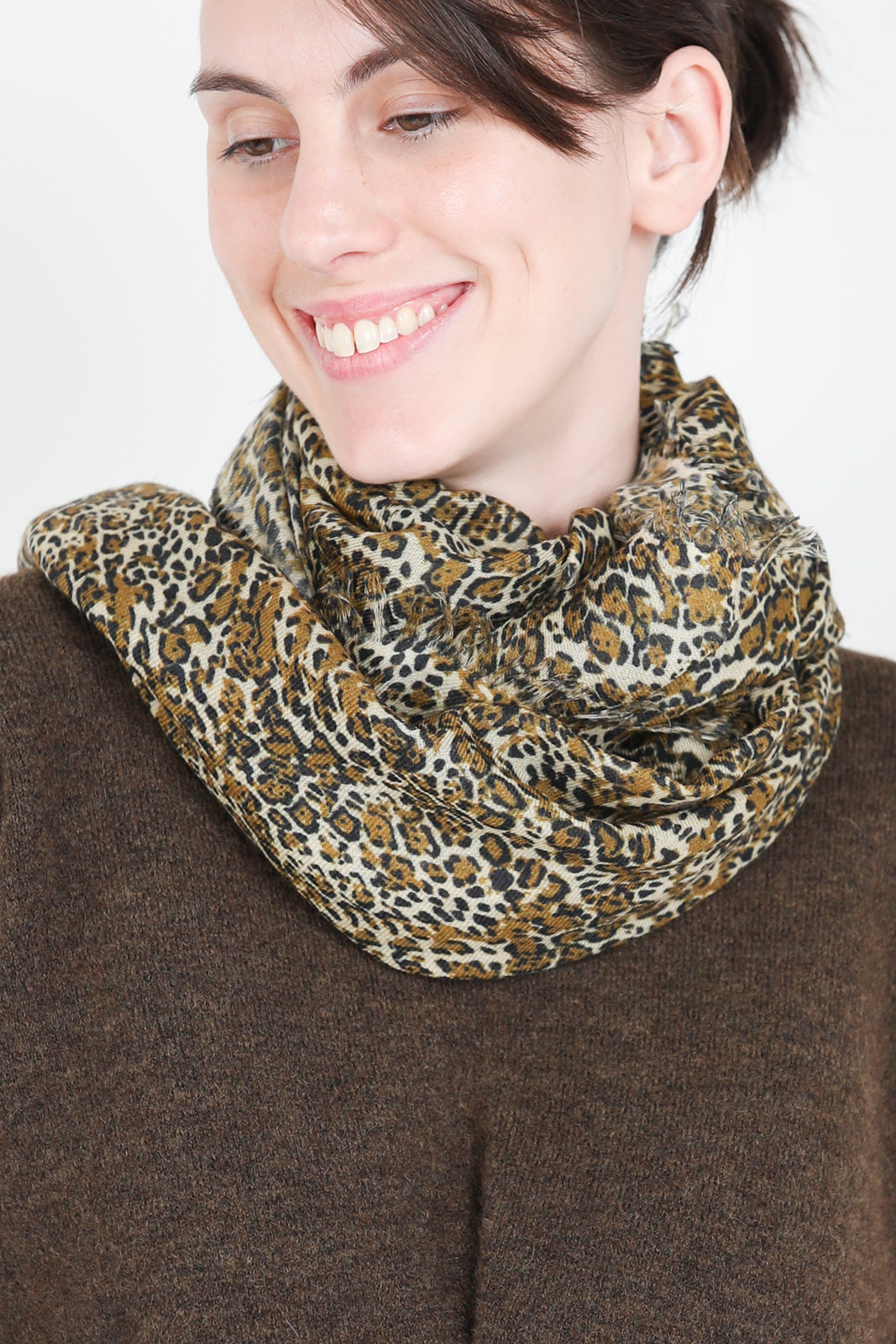 Madica scarf in brown