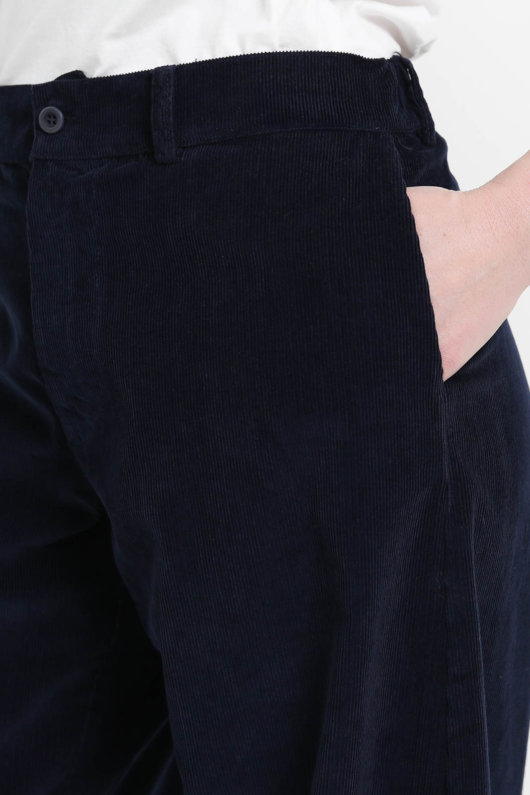 Labo.Art pants Bum Sarca in Atlantic