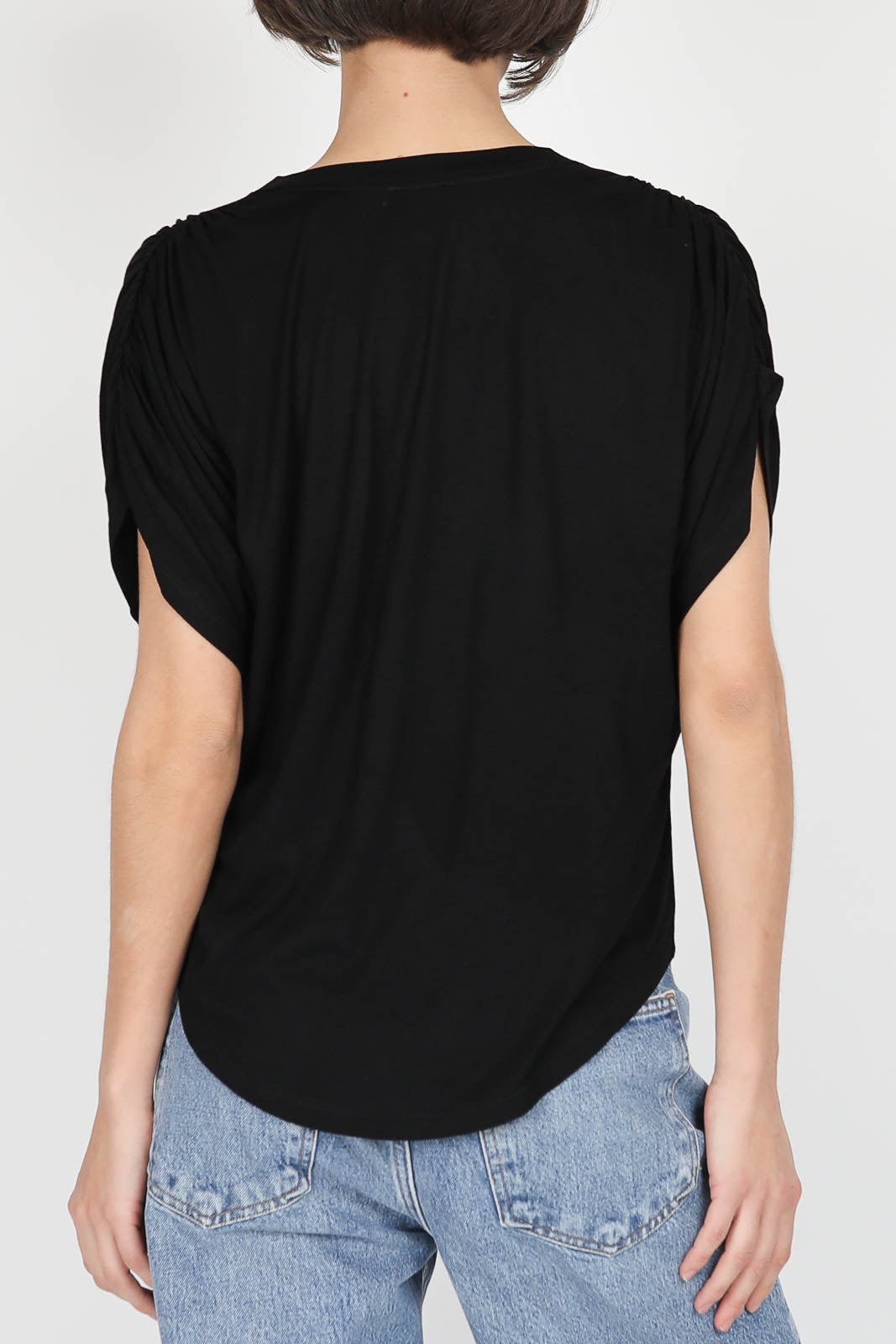 Emmanuela T-shirt in black