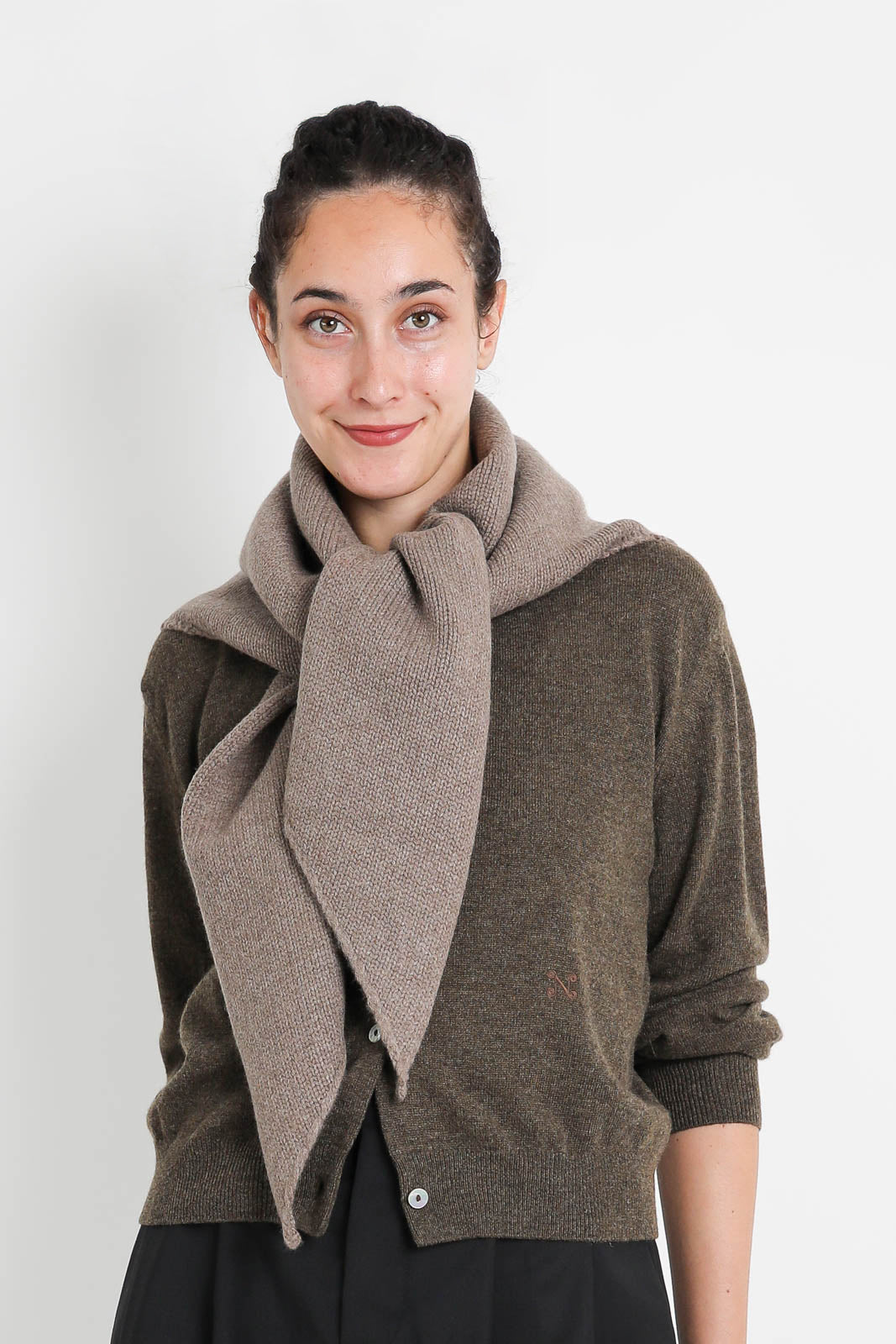 Nackiyé, Queen's Guard scarf in cappuccino