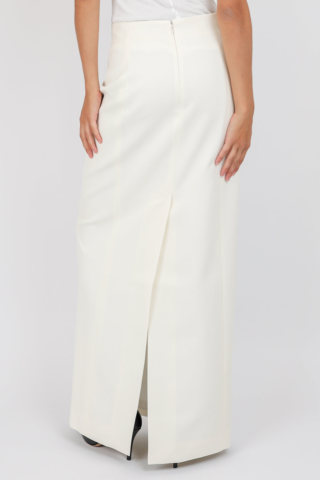 Skirt Column in Off White