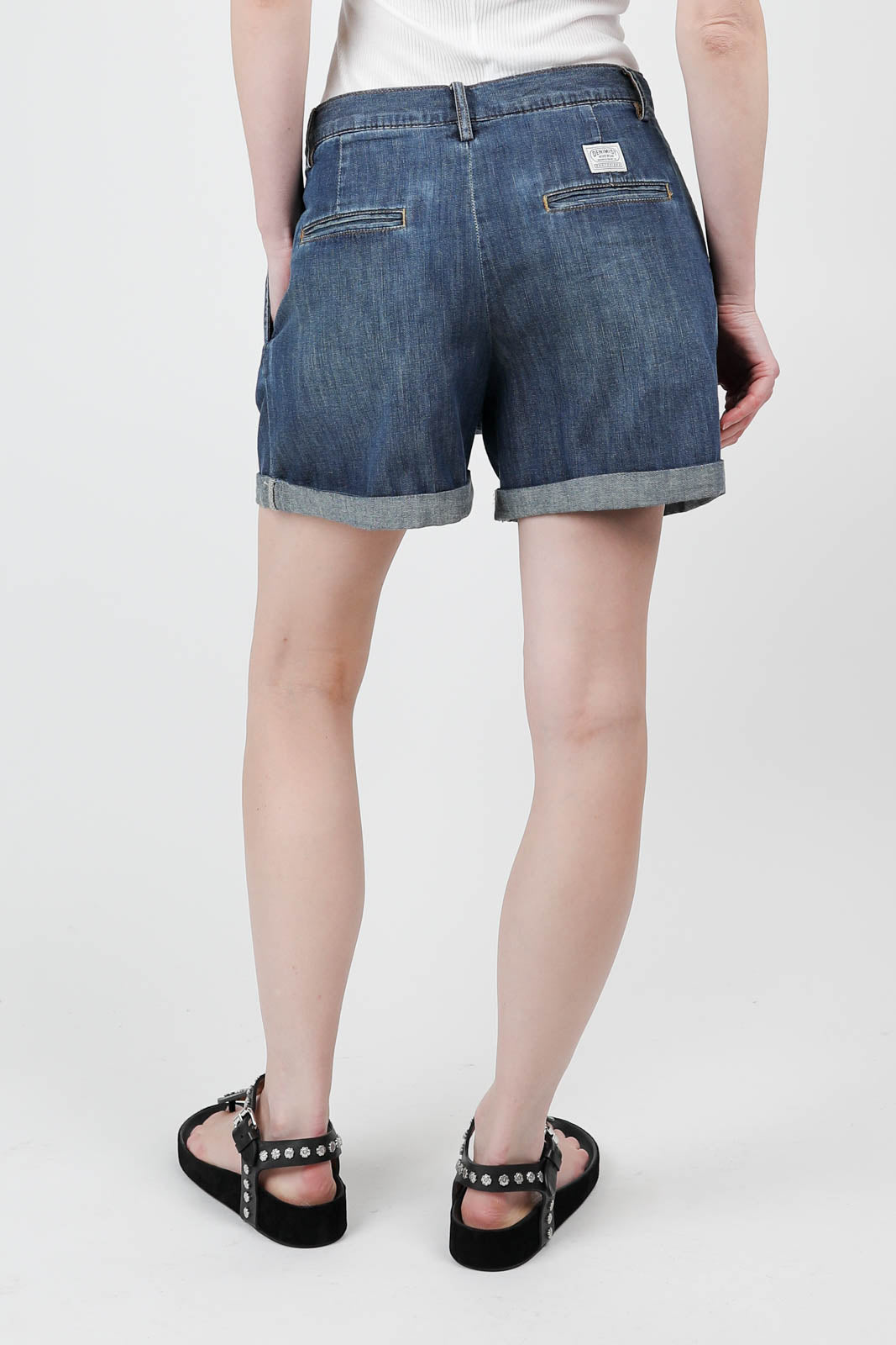 Blair shorts in Seymour Indigo