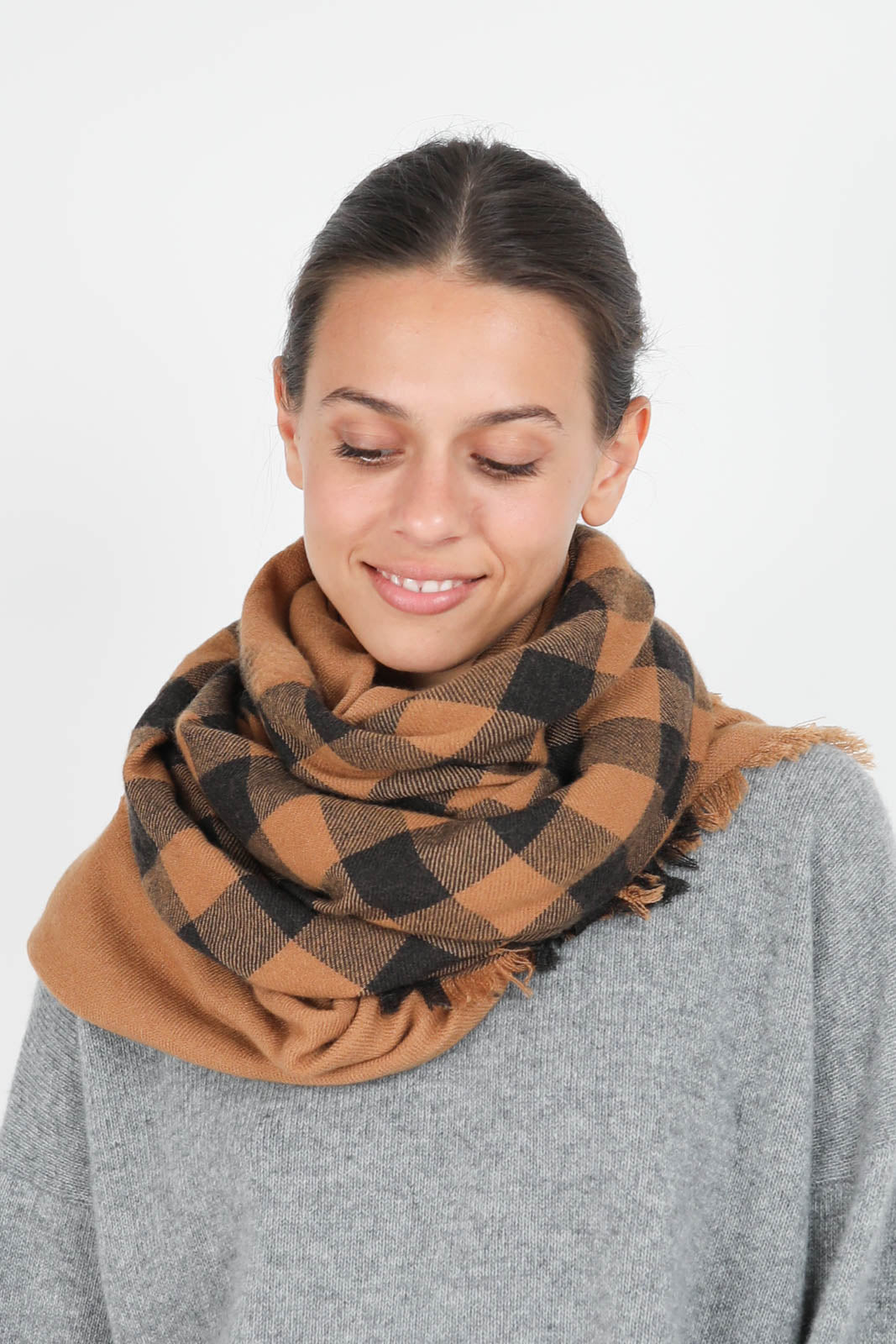 Scarf Labra Duo in Vicuna