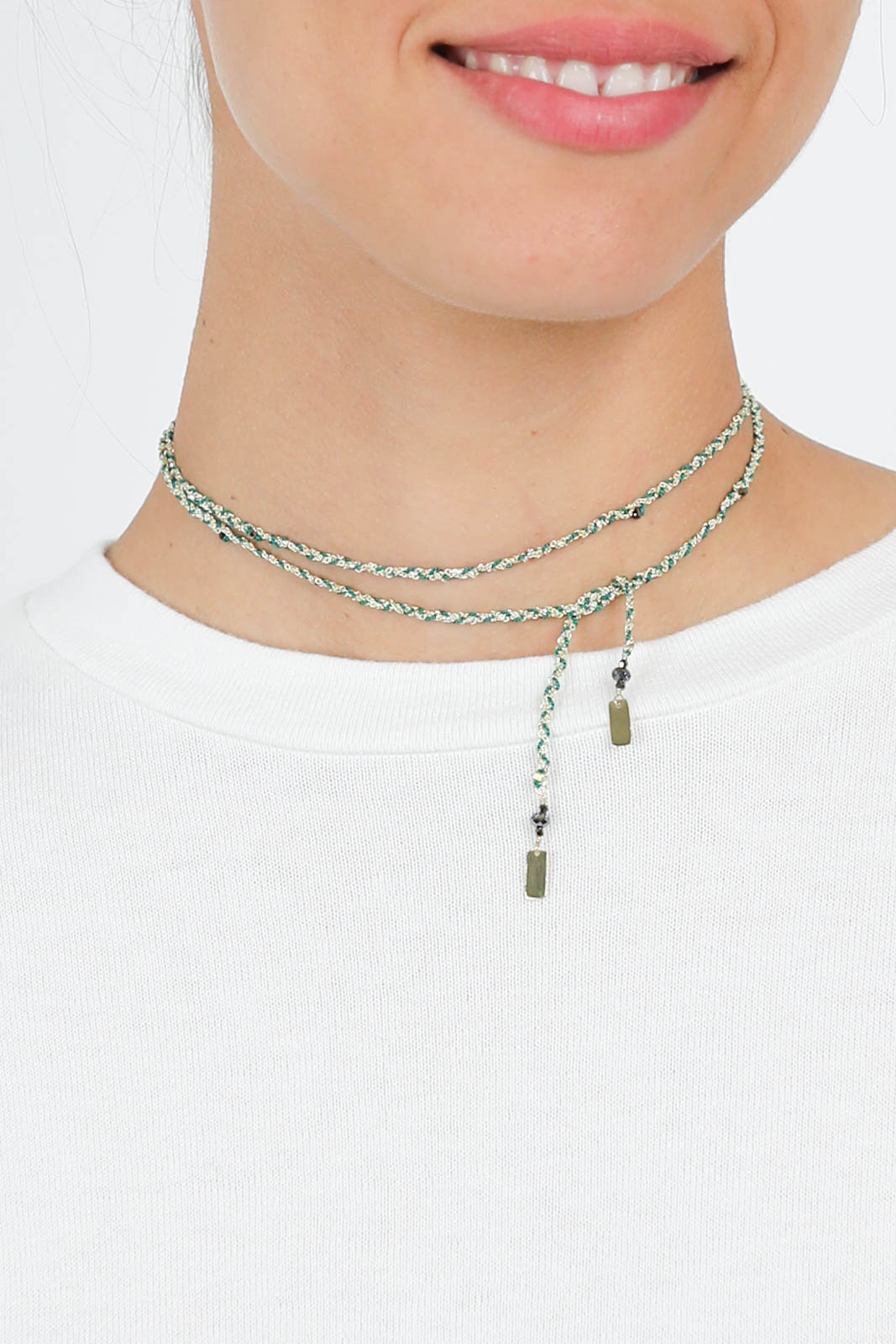 Necklace N° 182 in gold/green