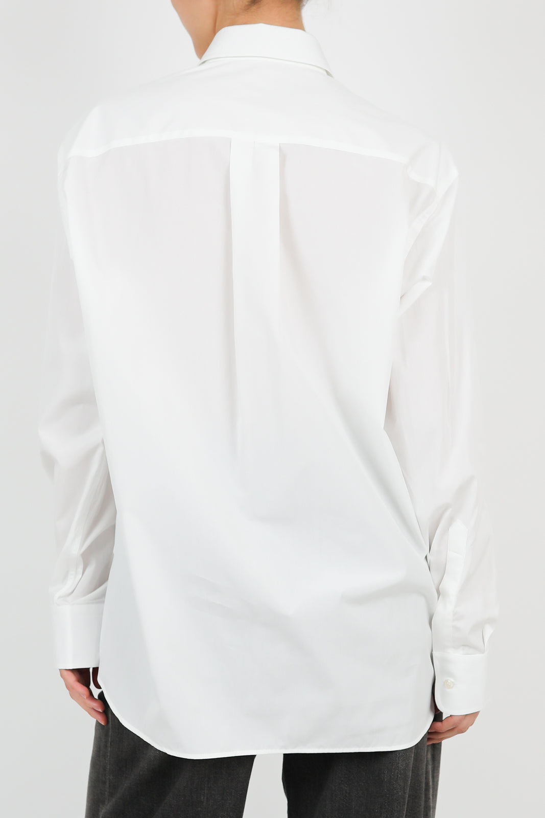 Oversize blouse in white