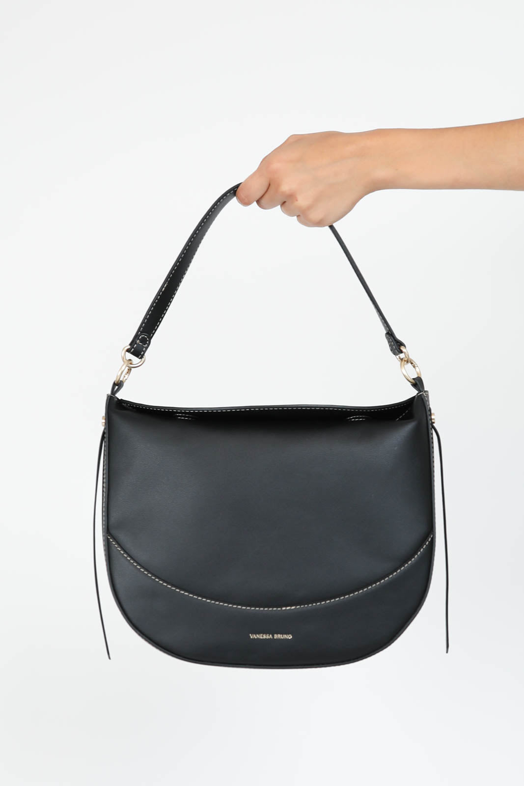 Bag Daily in black