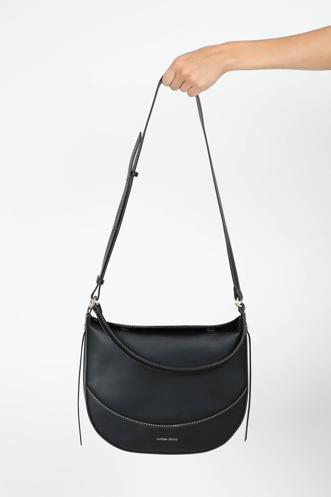 Bag Daily in black