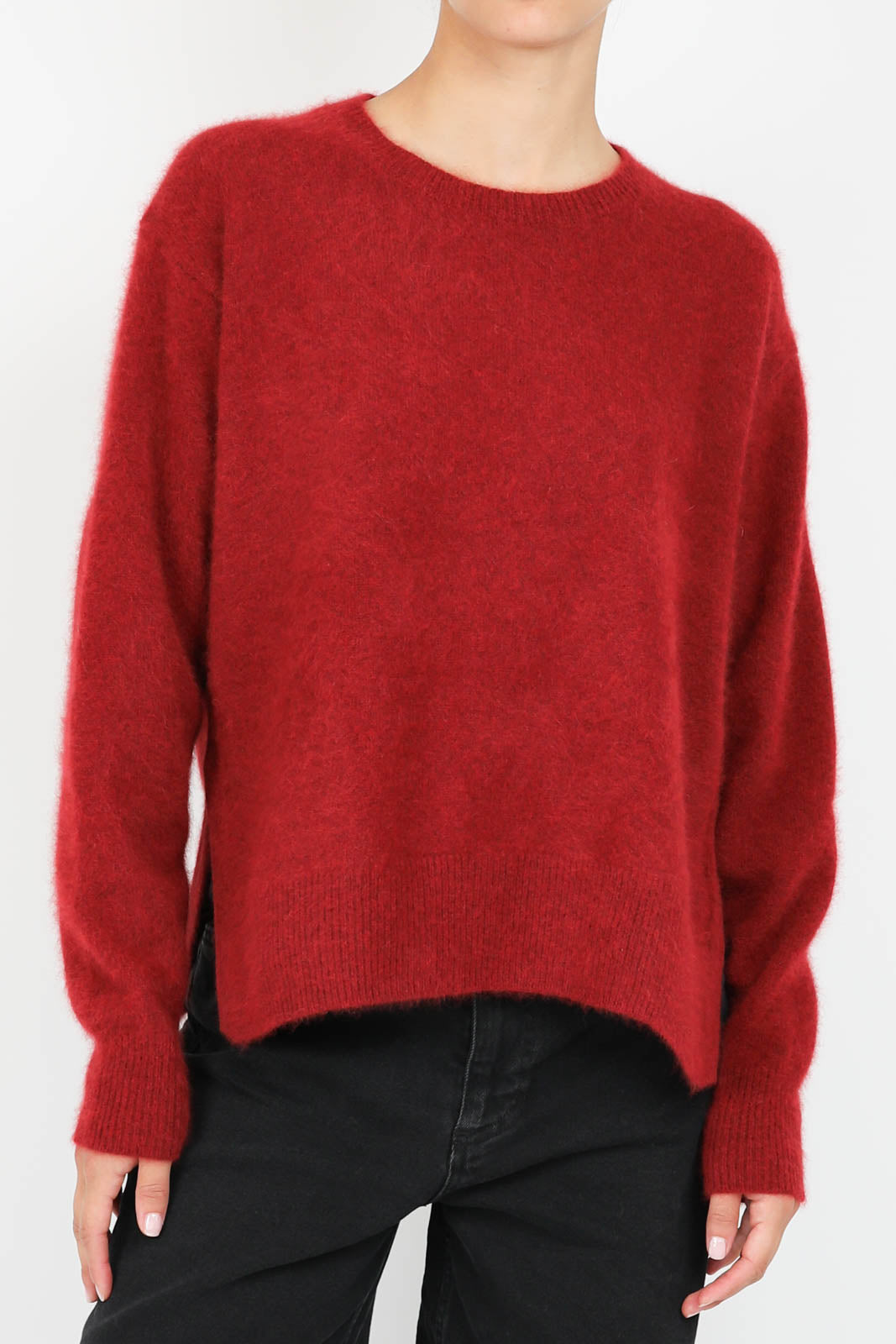 Roundneck sweater in red