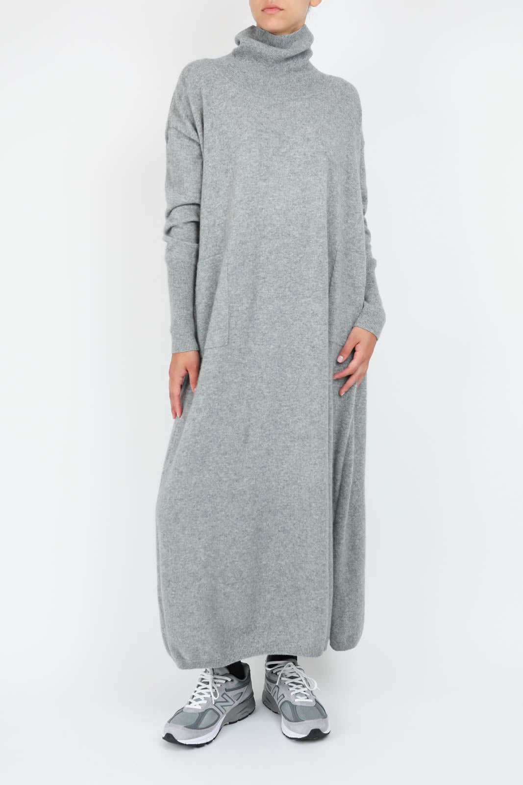 Dress with turtleneck in gray