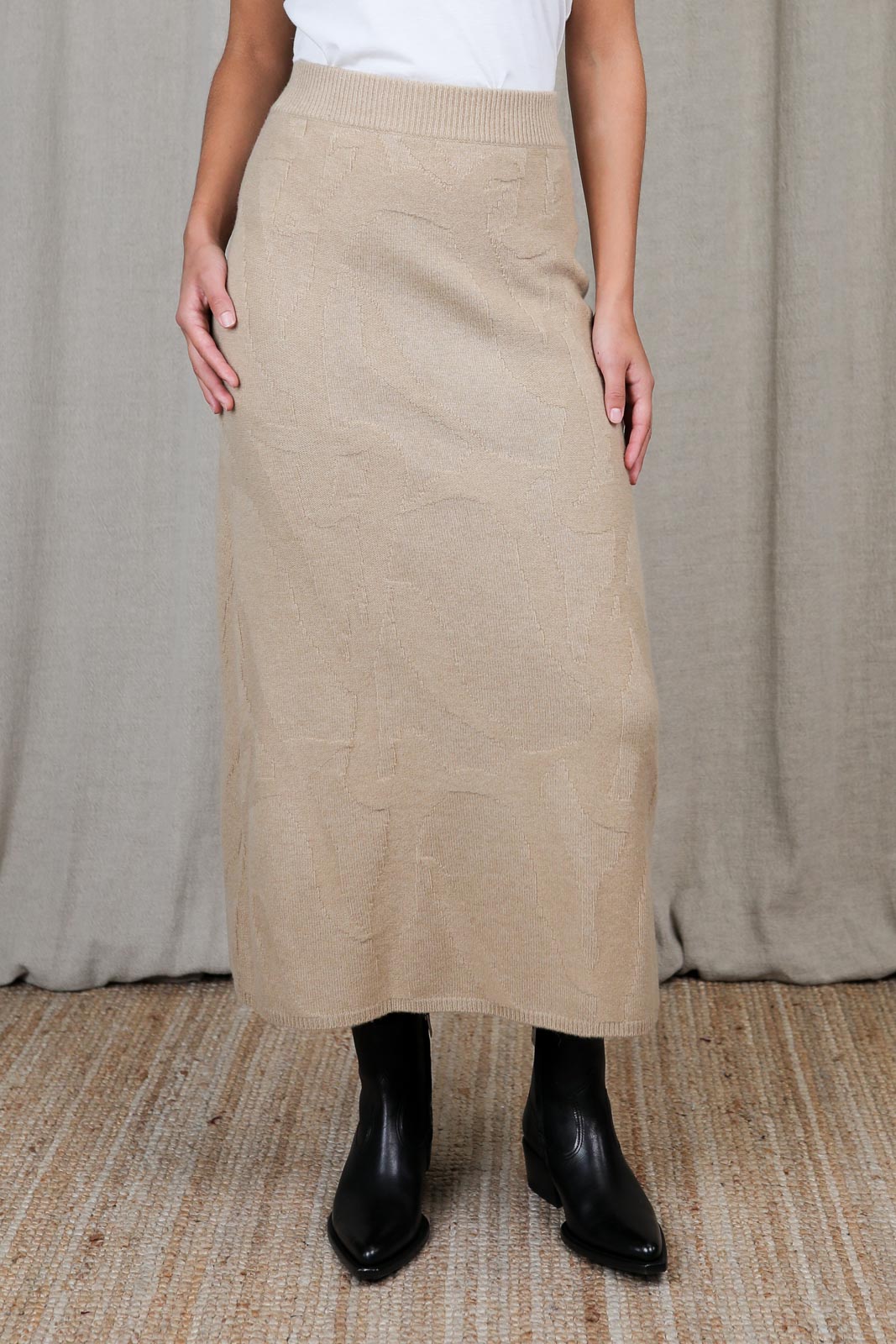 Skirt Jovi in beige knit