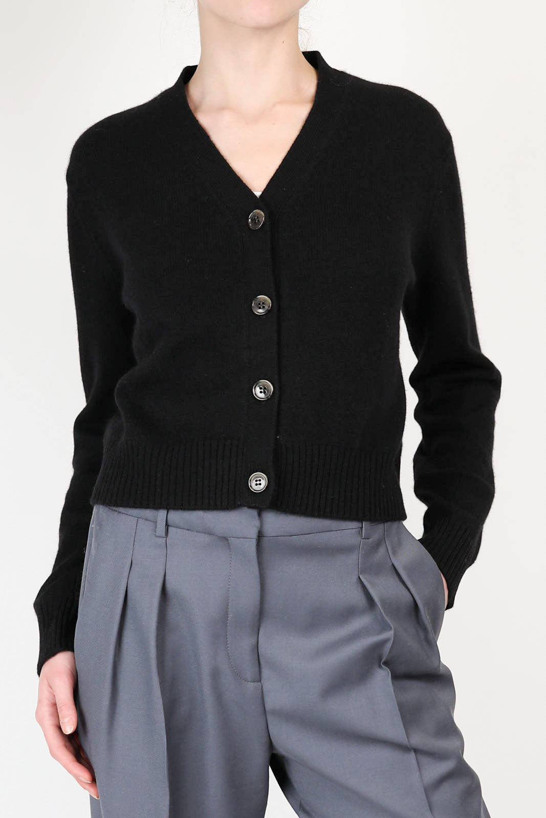 Marion cardigan in black