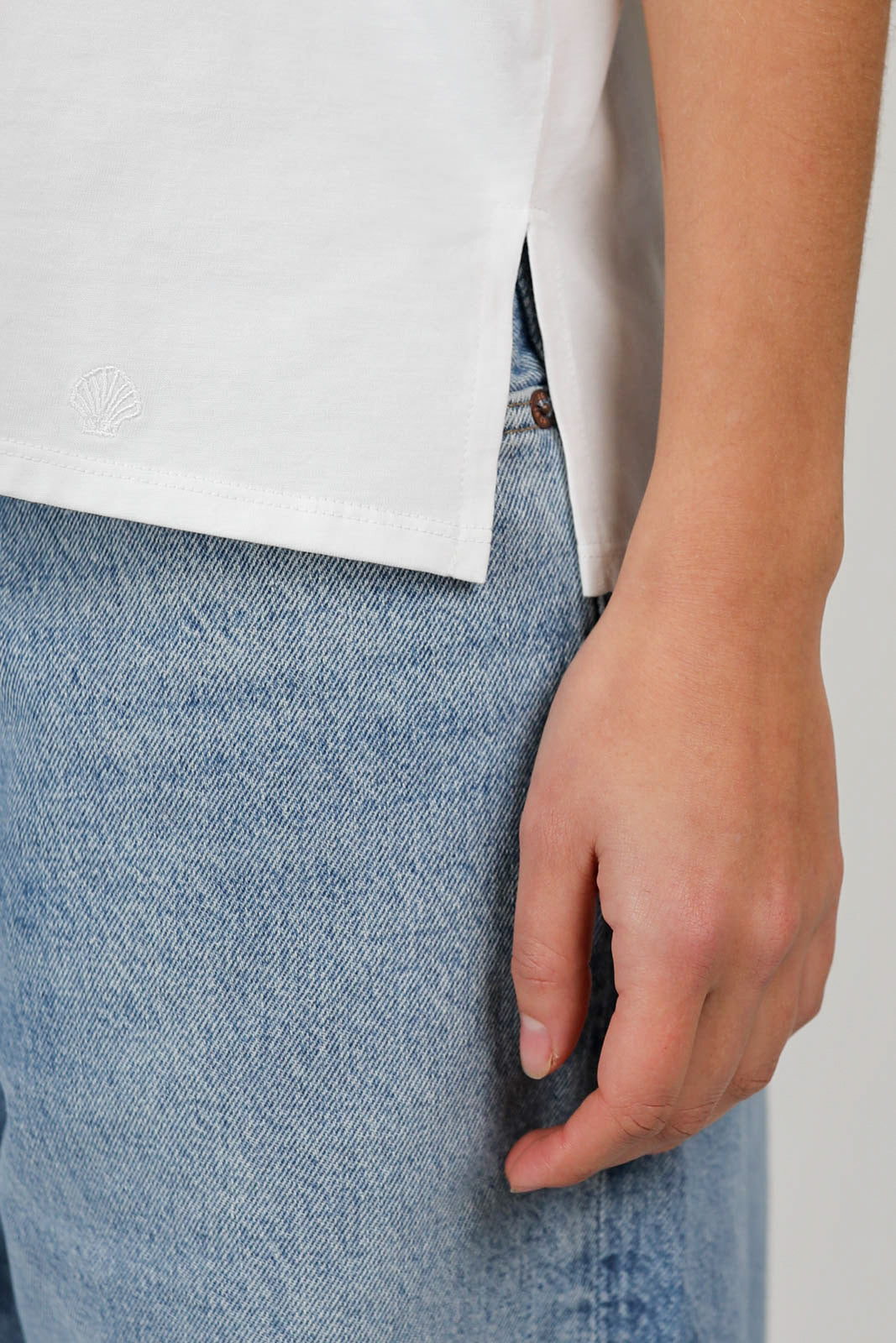T-shirt Basiluzzo in white