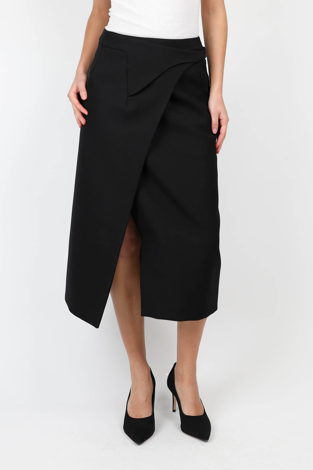 Skirt Wrap Midi in black