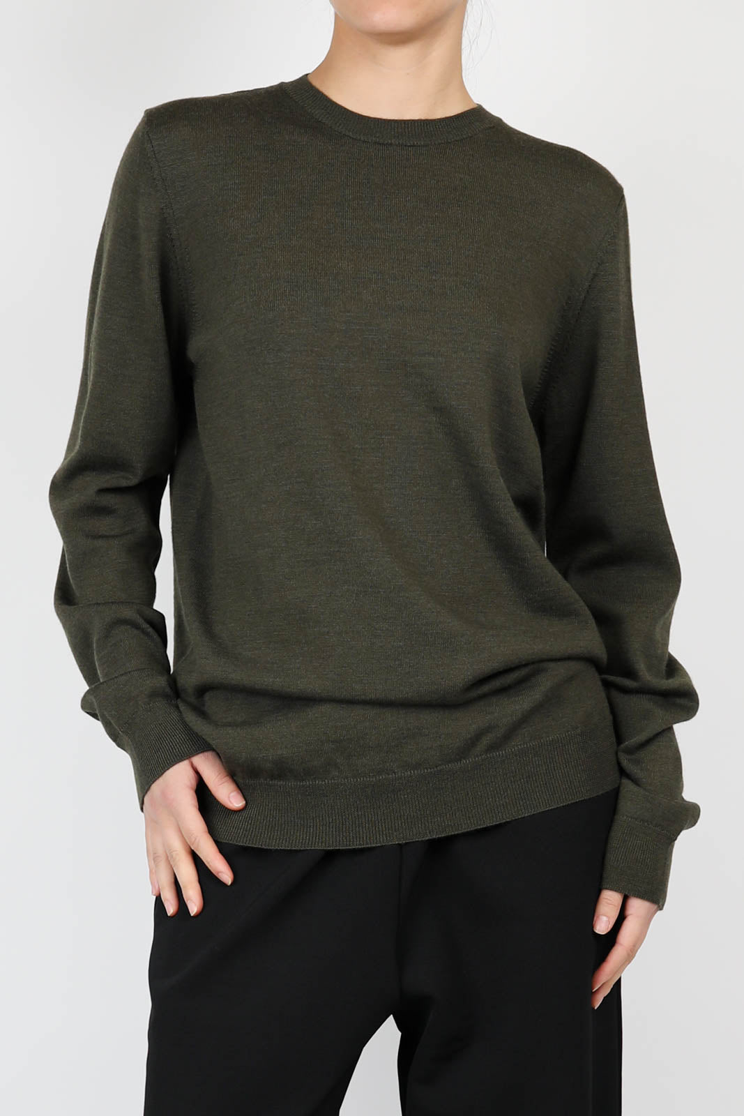 Wool sweater in military