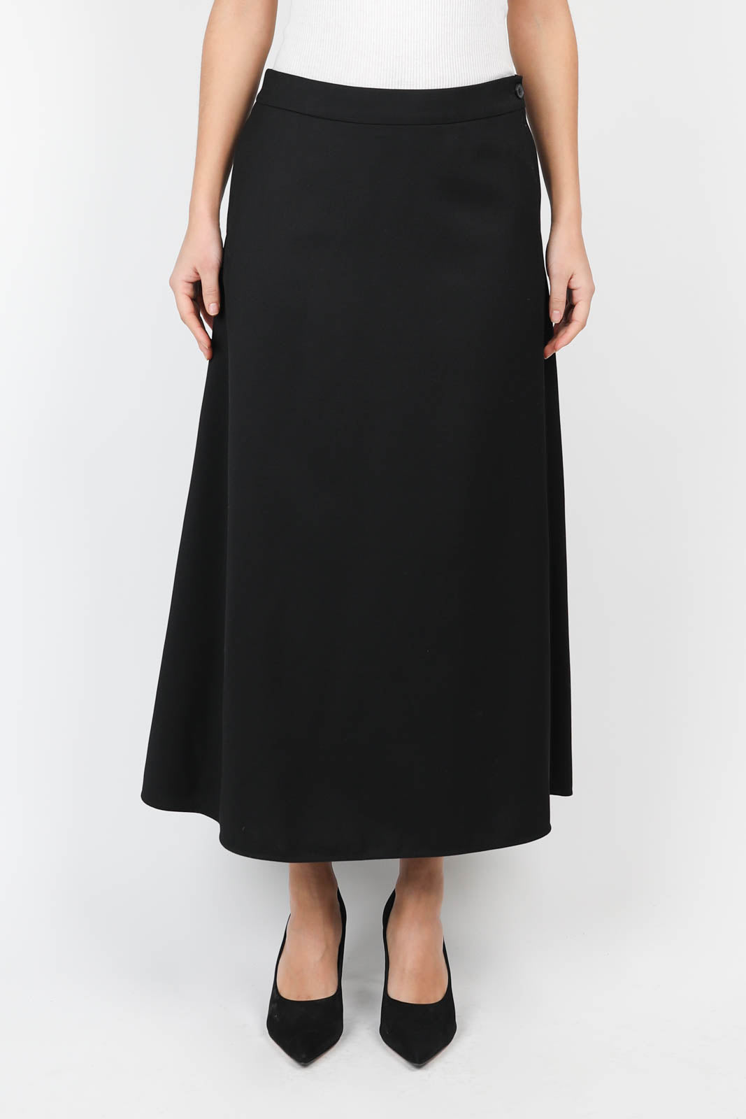 Skirt A-line midi in black