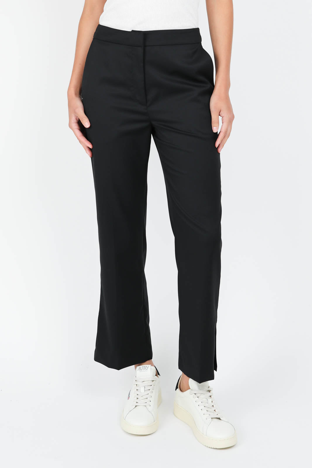 Dorkas trousers in black