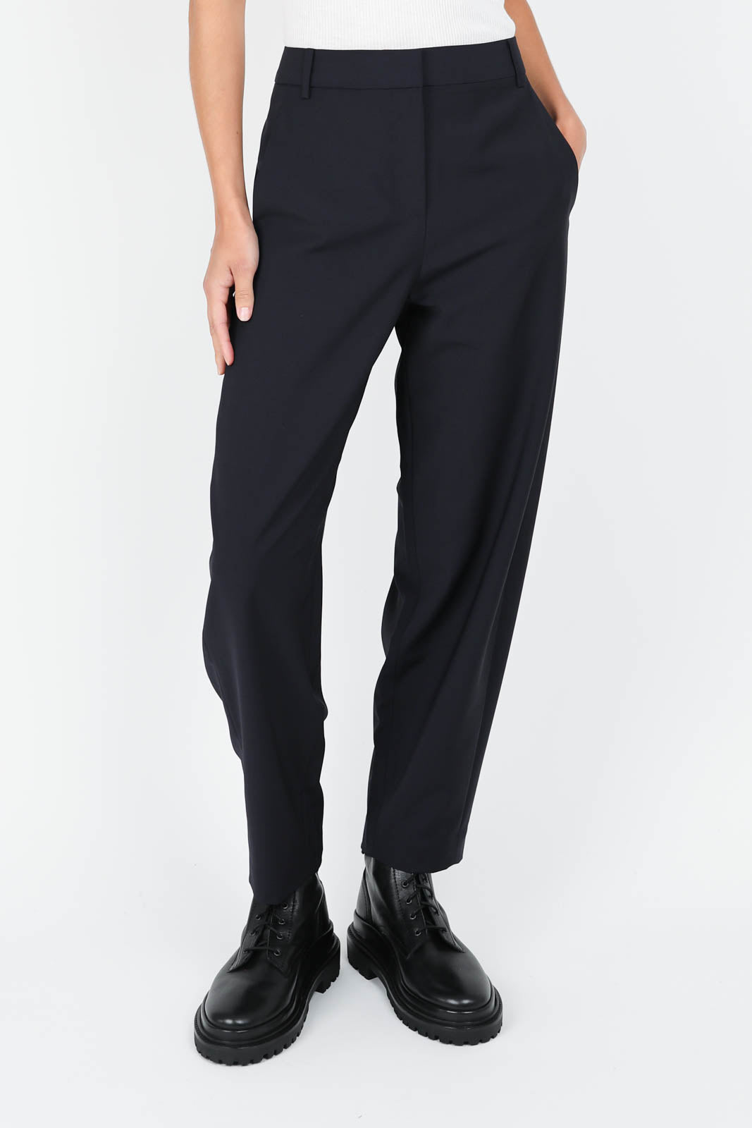 Tropical Wool Reese trousers in Navy