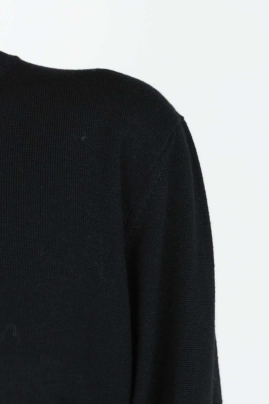 Merino sweater in black