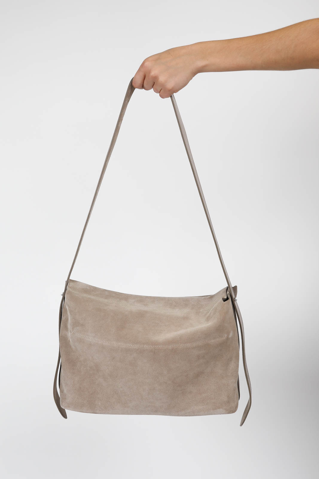 Bag Dee in suede in taupe