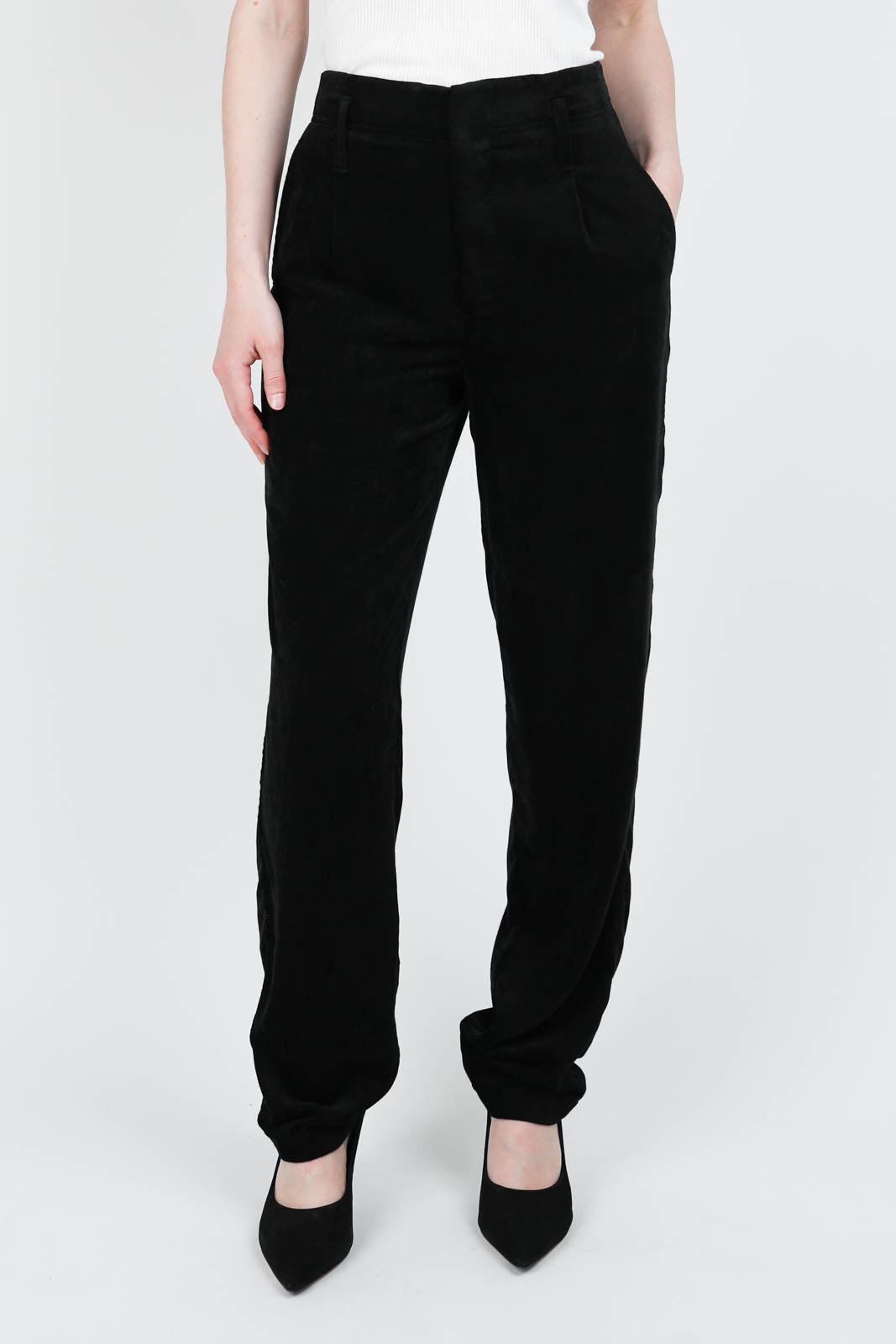 Corduroy chino trousers in nero