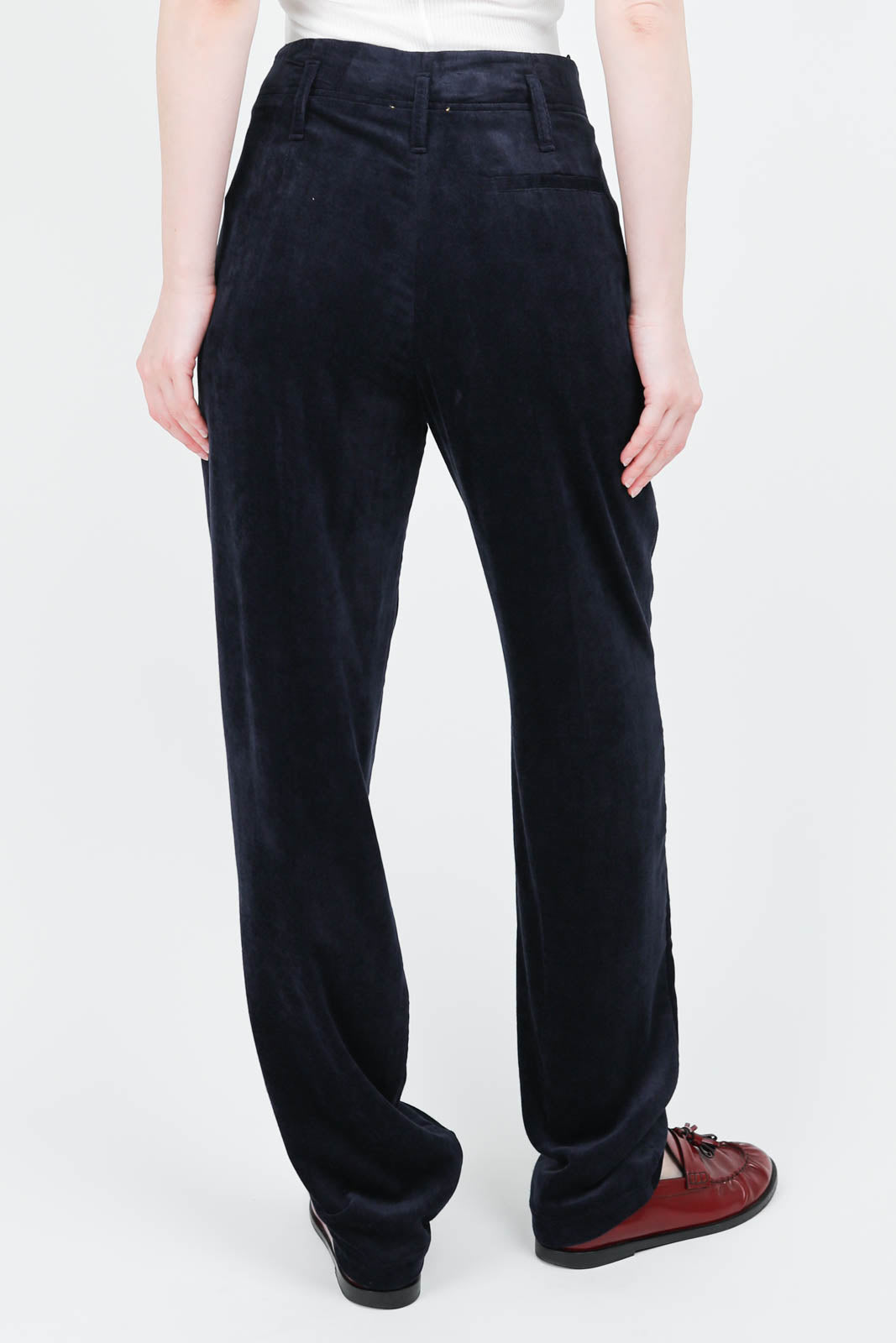 Corduroy chino trousers in Notte