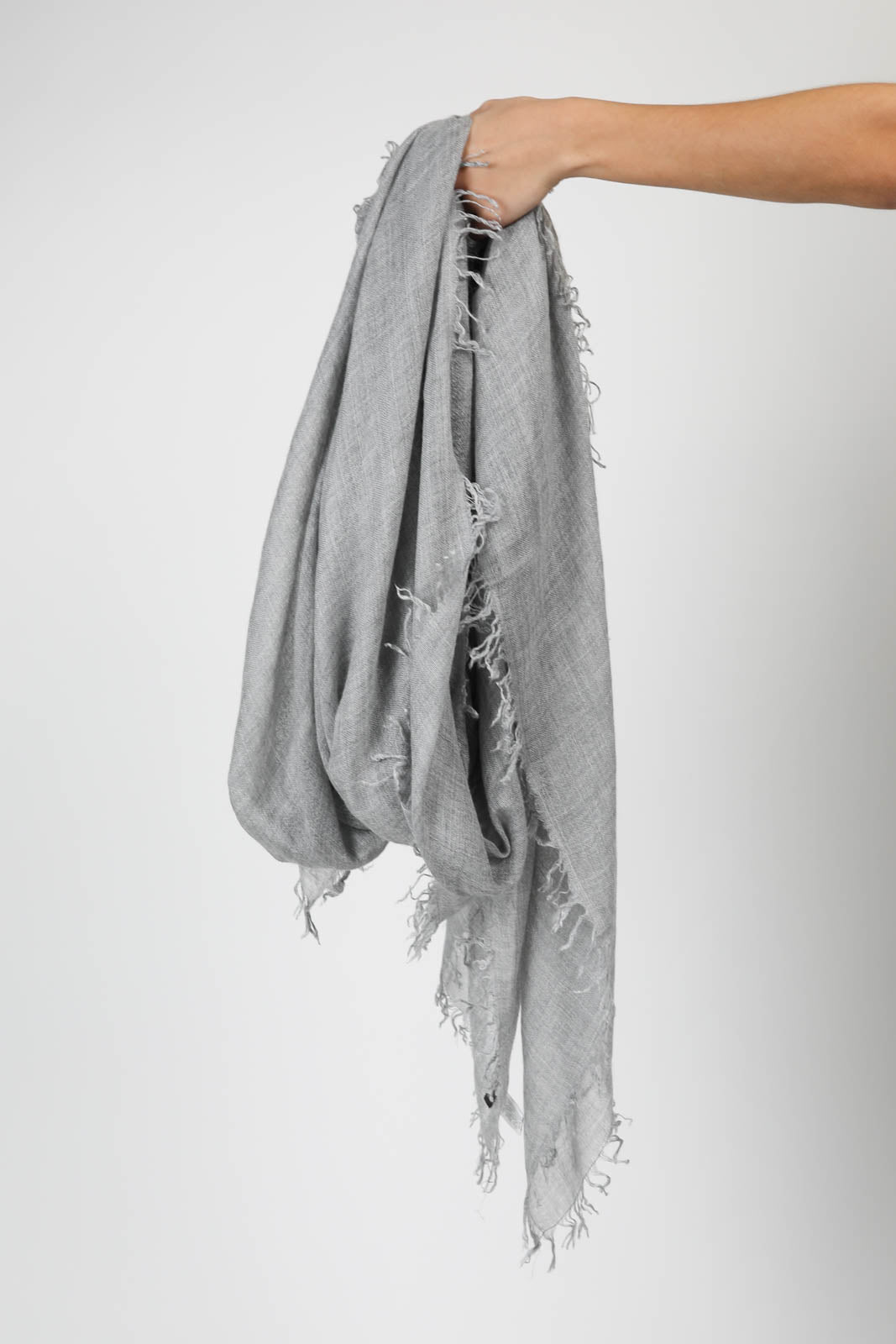 Enrica M scarf in gray