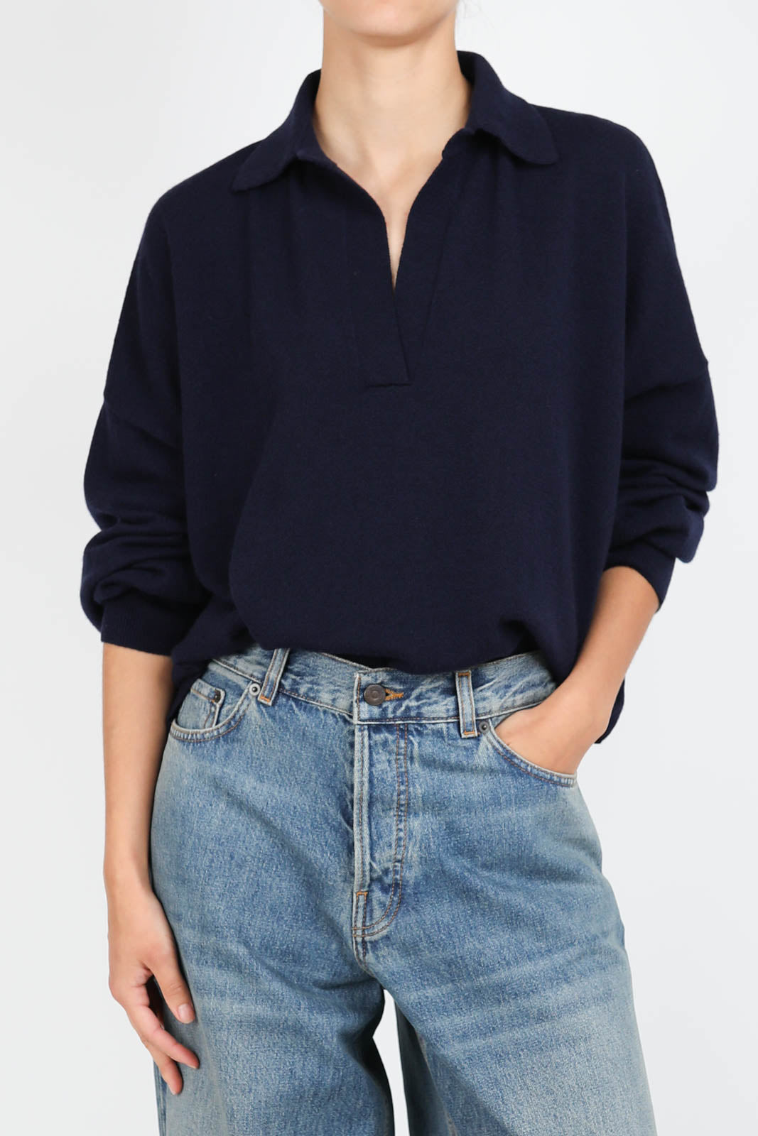 Sweater with collar in Night Blue