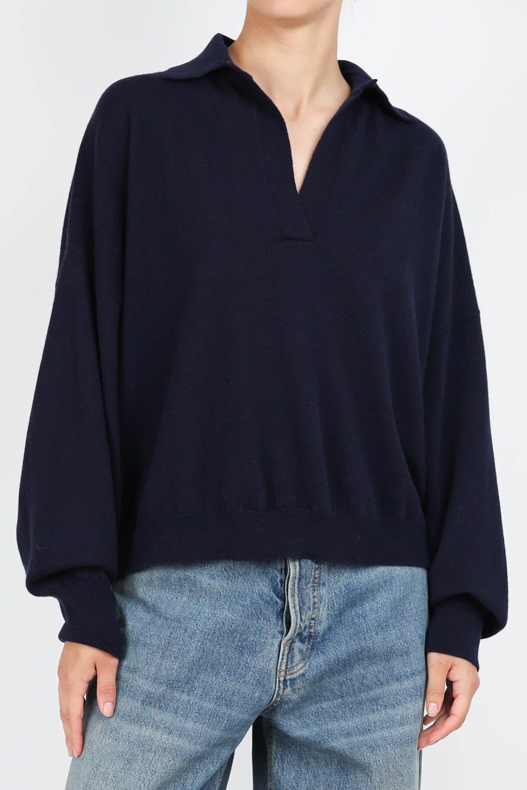 Sweater with collar in Night Blue