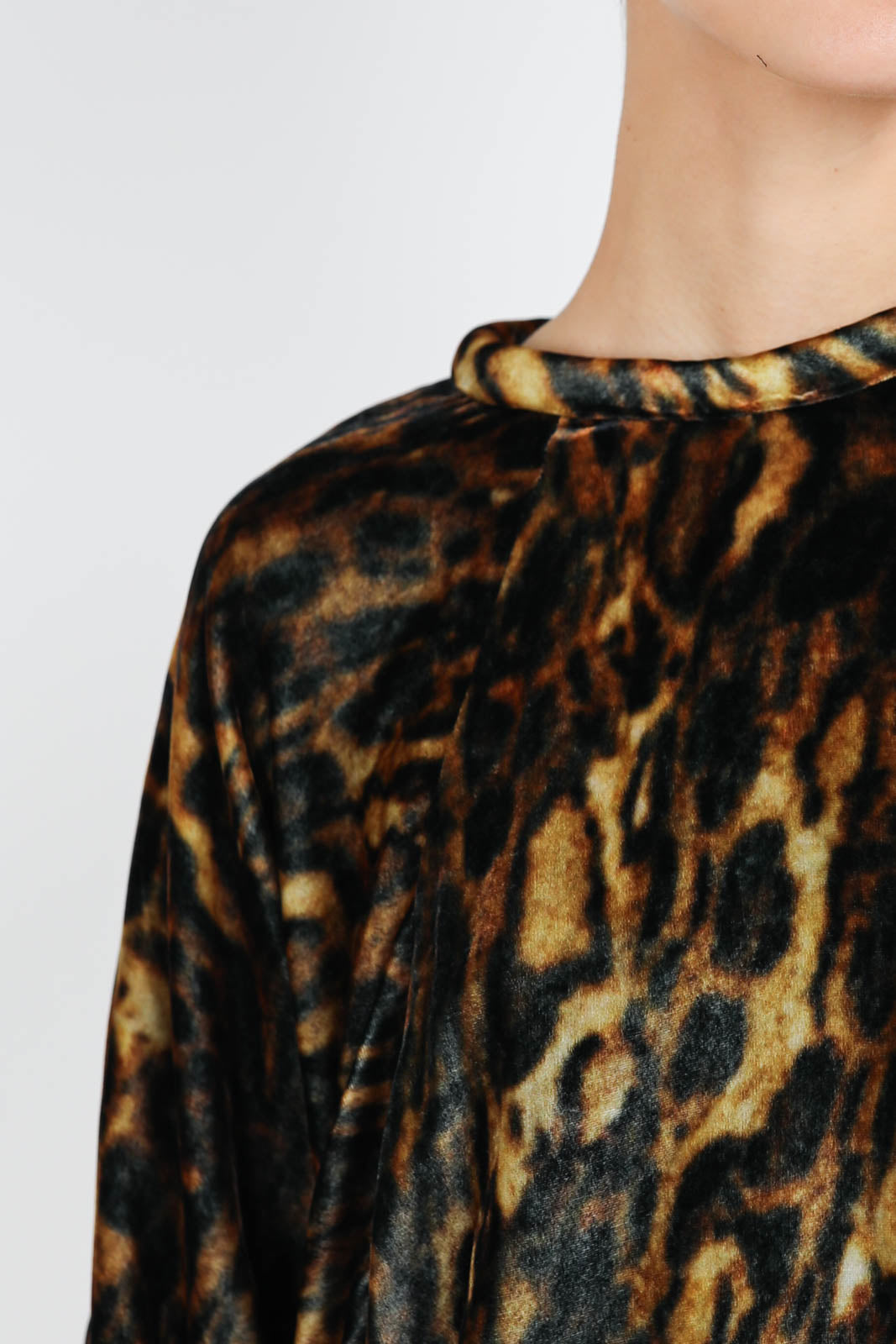 Top Dabia in leopard